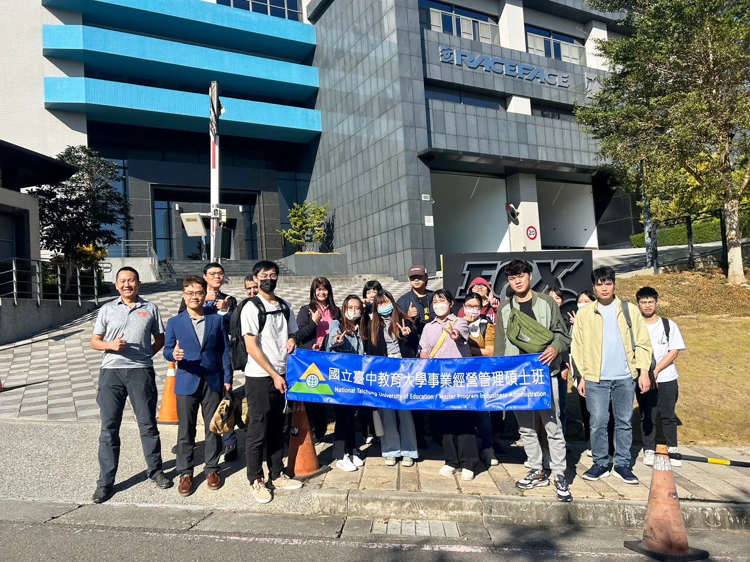 112學年度第一學期_FOX Factory_瑞士商弗克司股份有限公司參訪 第1張